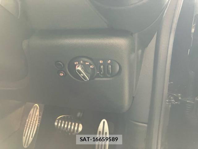 Bmw MINI 2021-12 8660267-13