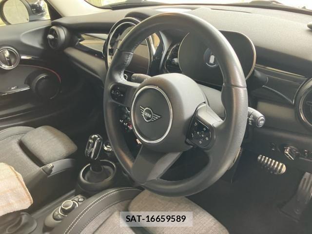 Bmw MINI 2021-12 8660267-14