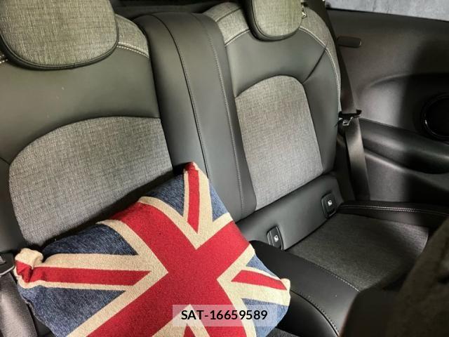 Bmw MINI 2021-12 8660267-16