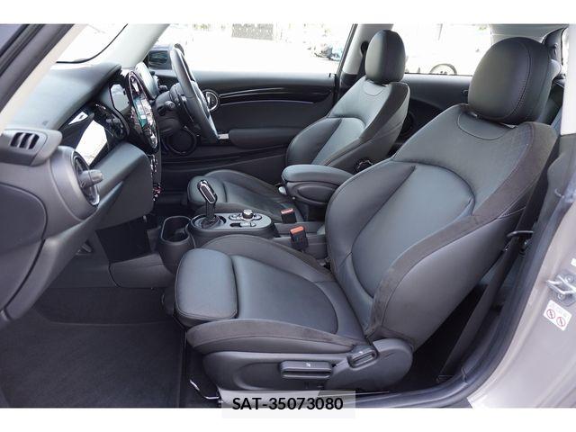 Bmw MINI 2021-08 8685961-21
