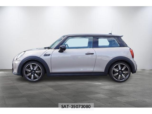 Bmw MINI 2021-08 8685961-3