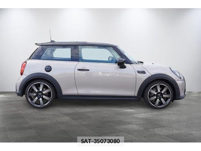 Bmw MINI 2021-08 8685961-4