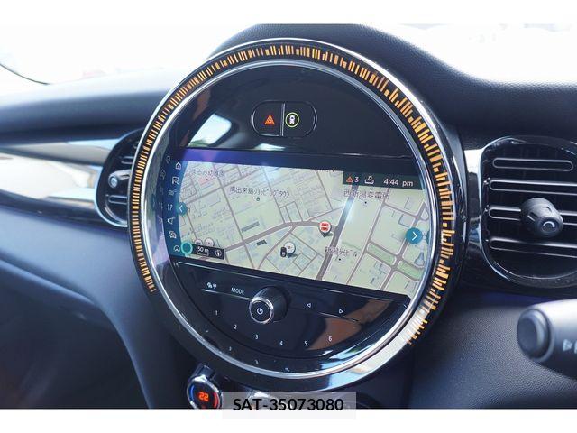 Bmw MINI 2021-08 8685961-7