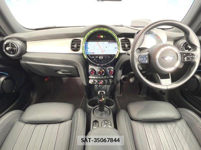 Bmw MINI 2021-11 8744015-1
