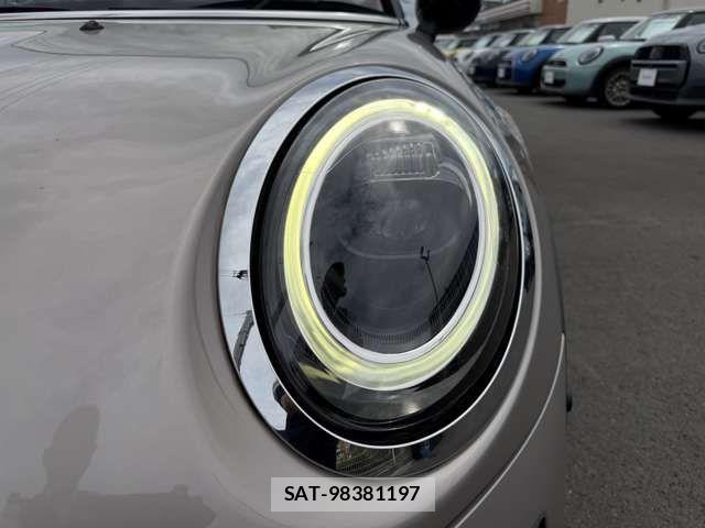 Bmw MINI 2022-04 8848485-10