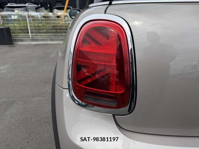 Bmw MINI 2022-04 8848485-11