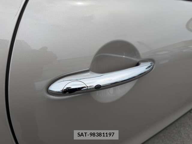 Bmw MINI 2022-04 8848485-15