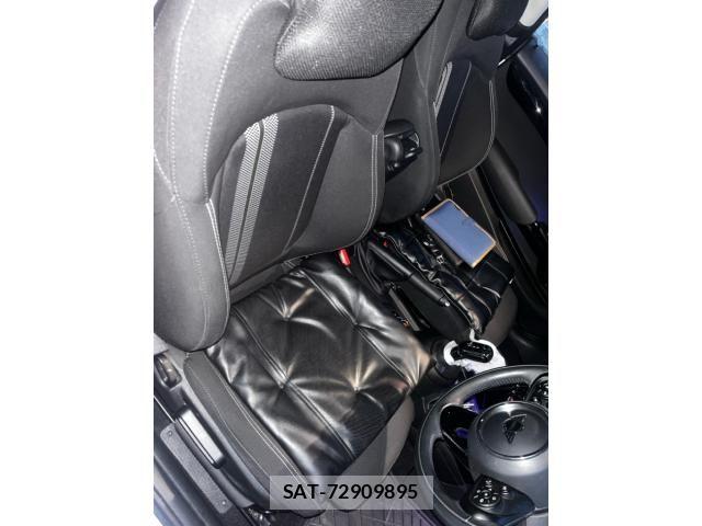 Bmw MINI 2020-09 8849826-6