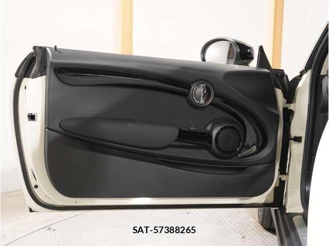Bmw MINI 2020-06 8871477-13