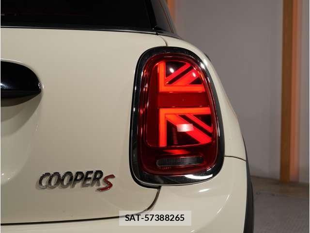 Bmw MINI 2020-06 8871477-26