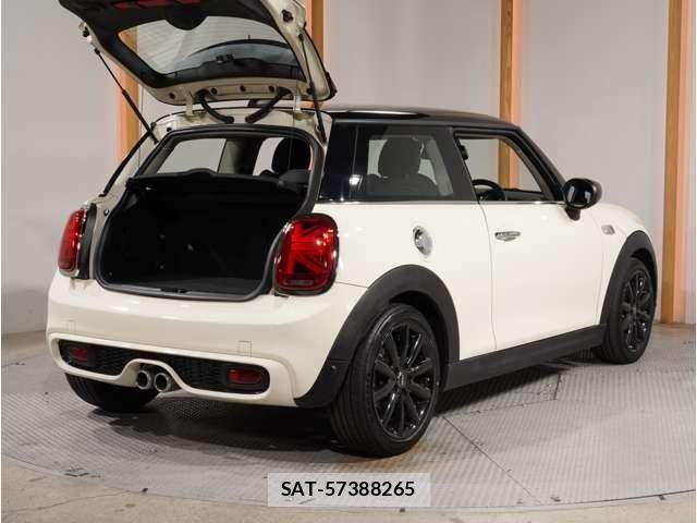 Bmw MINI 2020-06 8871477-27