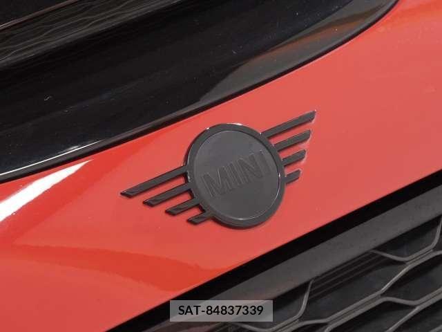 Bmw MINI 2021-04 8871472-19