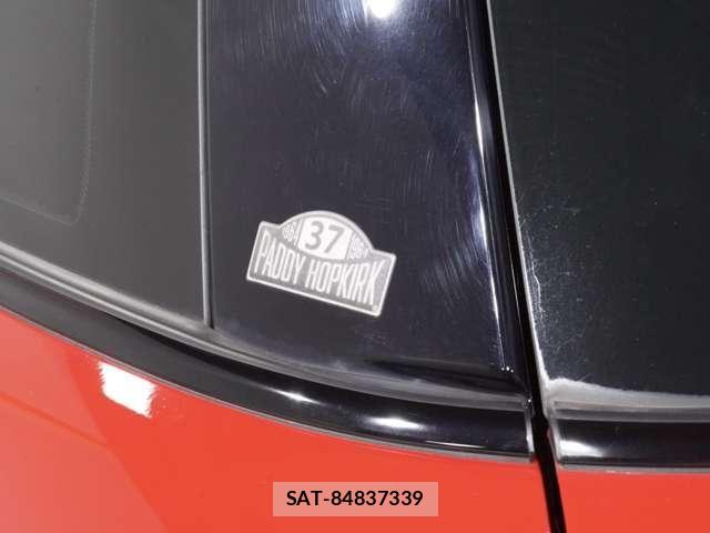 Bmw MINI 2021-04 8871472-24