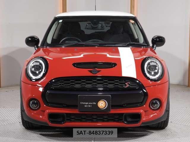 Bmw MINI 2021-04 8871472-6