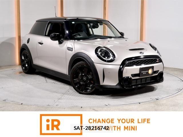 Bmw MINI 2021-08 8883926-0