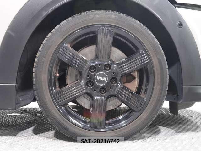 Bmw MINI 2021-08 8883926-8