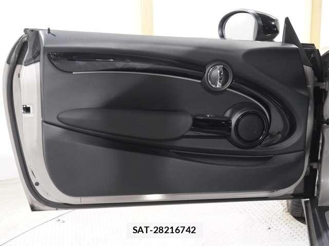 Bmw MINI 2021-08 8883926-11