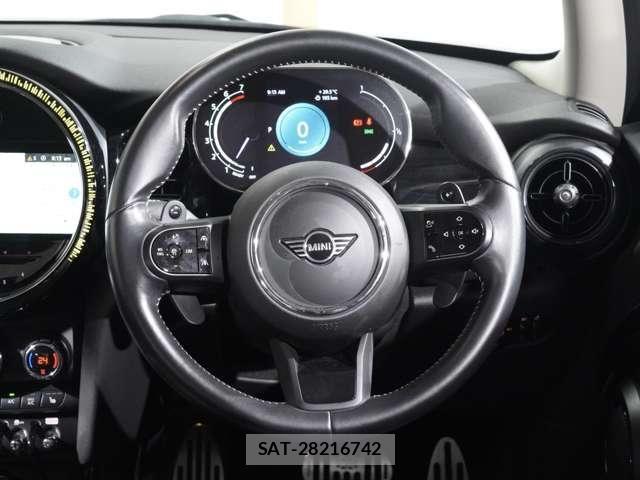 Bmw MINI 2021-08 8883926-14