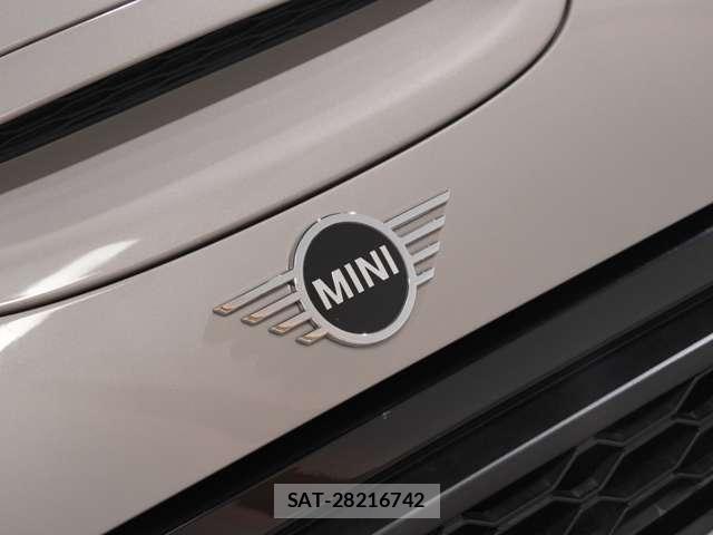 Bmw MINI 2021-08 8883926-19