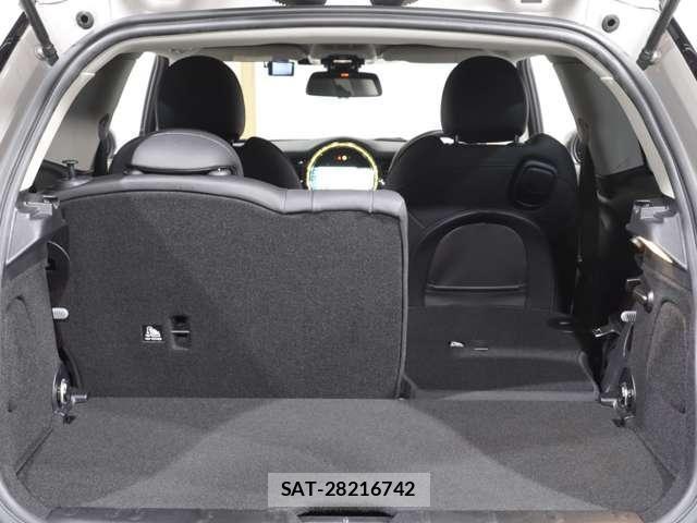 Bmw MINI 2021-08 8883926-27