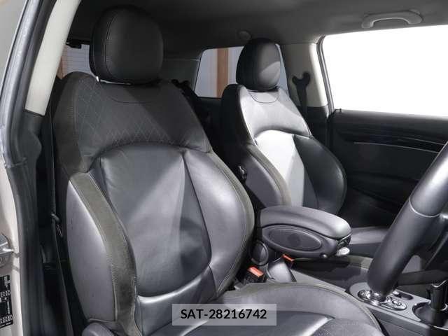 Bmw MINI 2021-08 8883926-3