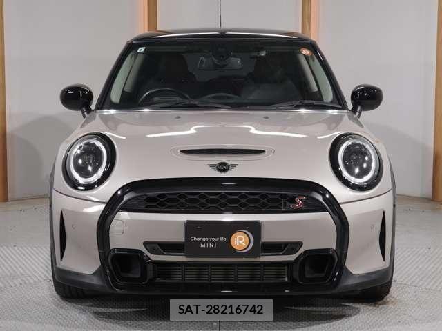 Bmw MINI 2021-08 8883926-6