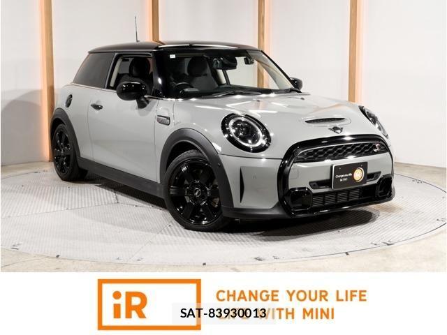 Bmw MINI 2022-06 8883927-0
