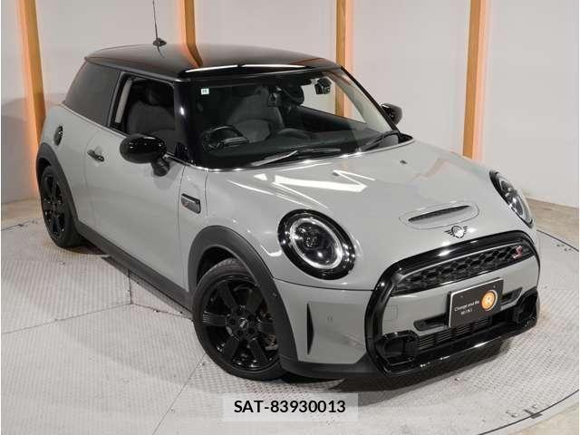 Bmw MINI 2022-06 8883927-16