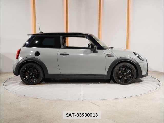 Bmw MINI 2022-06 8883927-20