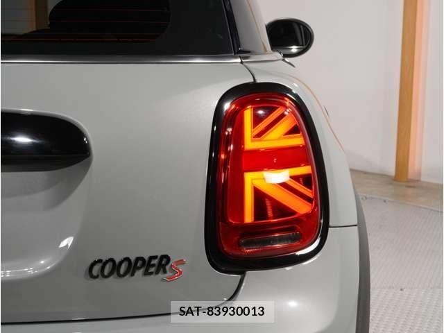 Bmw MINI 2022-06 8883927-24