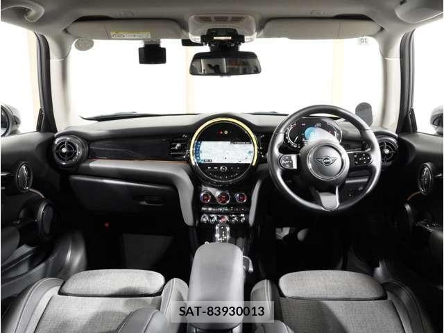 Bmw MINI 2022-06 8883927-2