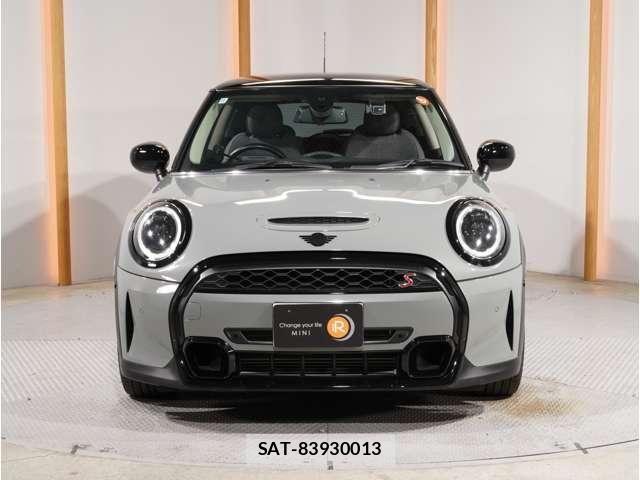 Bmw MINI 2022-06 8883927-6
