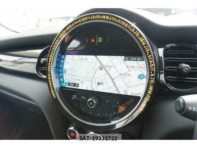 Bmw MINI 2021-12 8883929-11