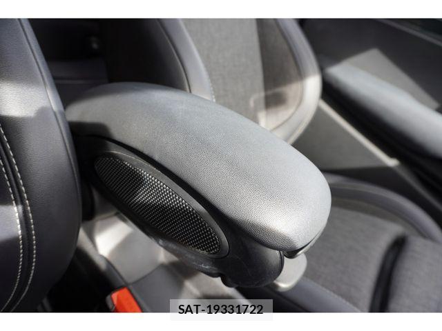 Bmw MINI 2021-12 8883929-14