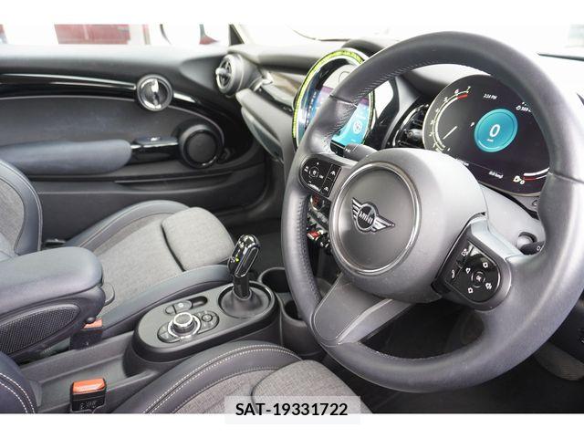 Bmw MINI 2021-12 8883929-20