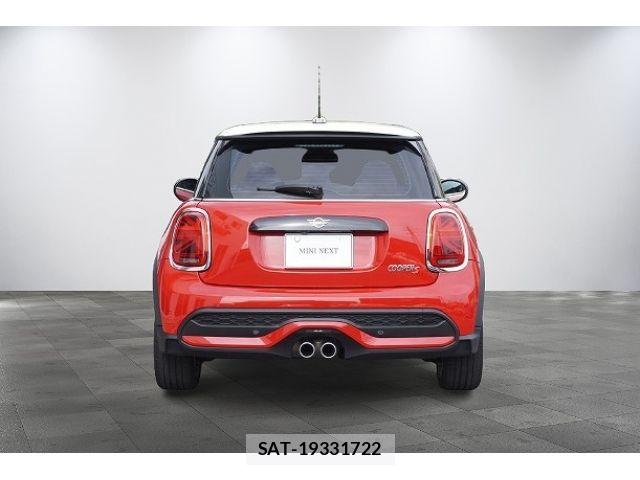 Bmw MINI 2021-12 8883929-3