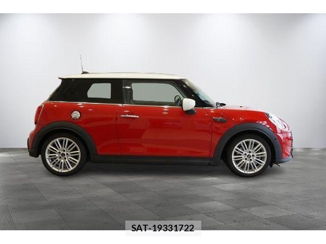 Bmw MINI 2021-12 8883929-6