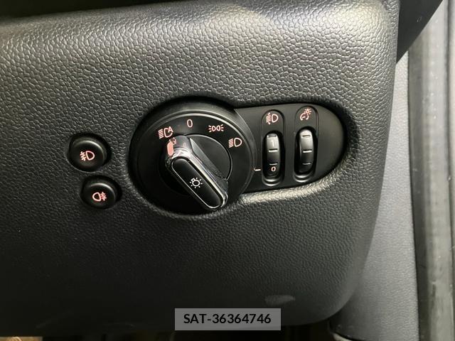 Bmw MINI 2019-04 1016938-17