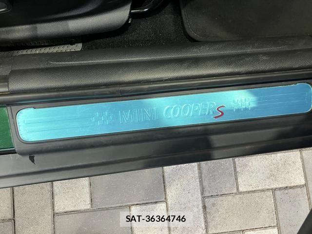 Bmw MINI 2019-04 1016938-25