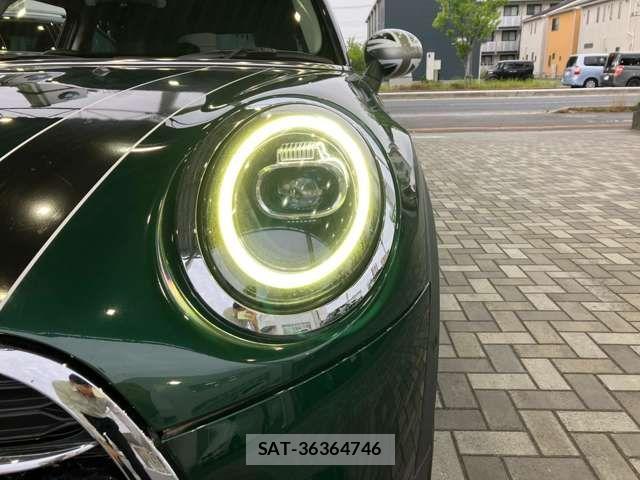 Bmw MINI 2019-04 1016938-8