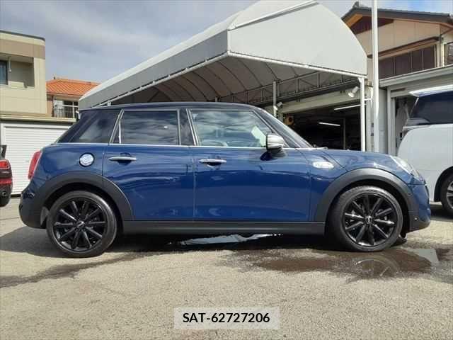 Bmw MINI 2019-09 4327088-15