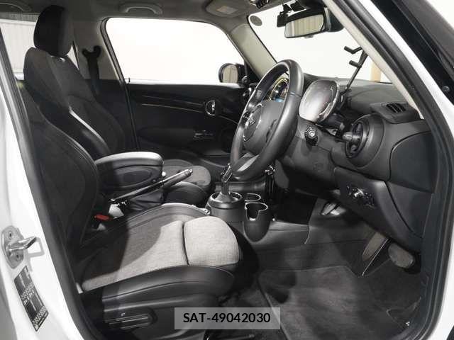 Bmw MINI 2023-08 5872236-12