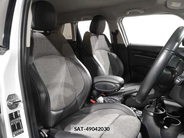 Bmw MINI 2023-08 5872236-4