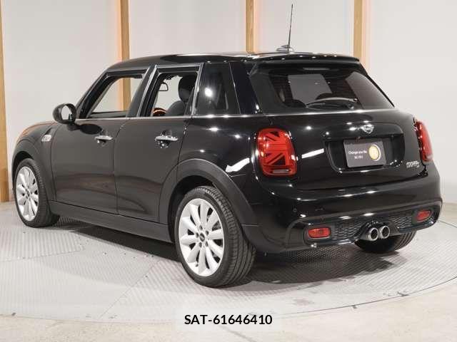 Bmw MINI 2018-10 5872254-9