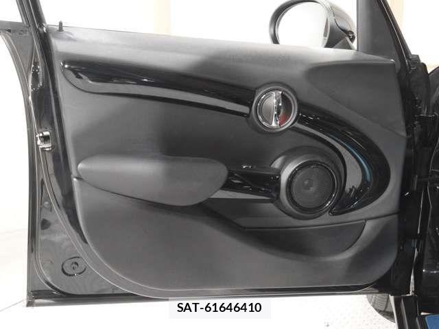 Bmw MINI 2018-10 5872254-13