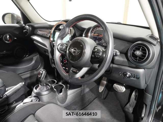 Bmw MINI 2018-10 5872254-15