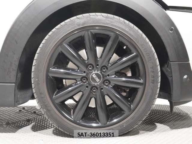 Bmw MINI 2021-04 5872238-10
