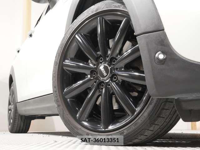 Bmw MINI 2021-04 5872238-19