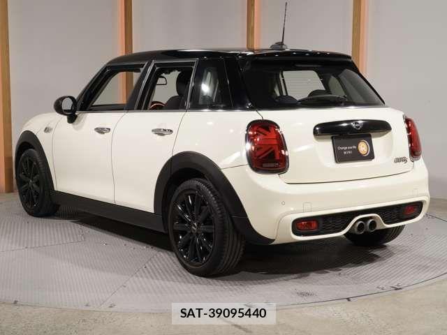 Bmw MINI 2018-10 5872250-9