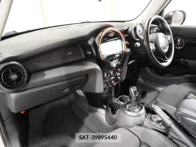 Bmw MINI 2018-10 5872250-14